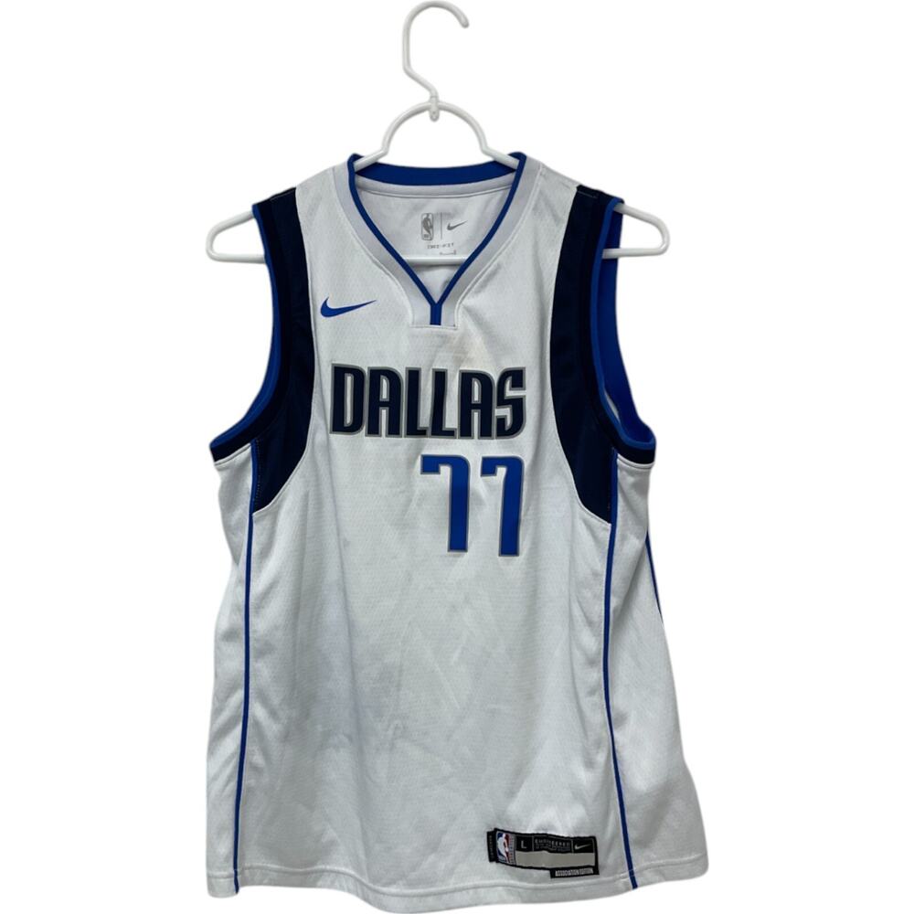 Nike Mens L Dallas Mavericks Mavs Luka Doncic #77 NBA Basketball Swingman Jersey